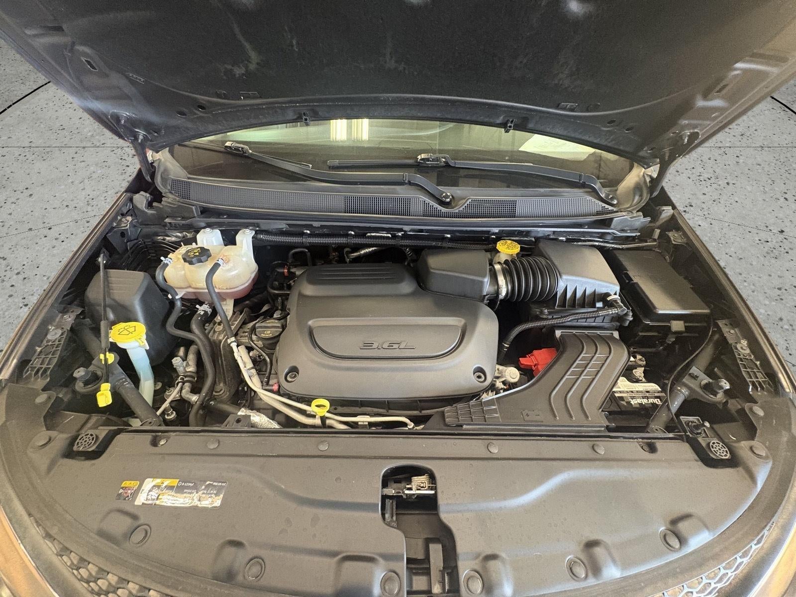 2023 Chrysler Voyager LX