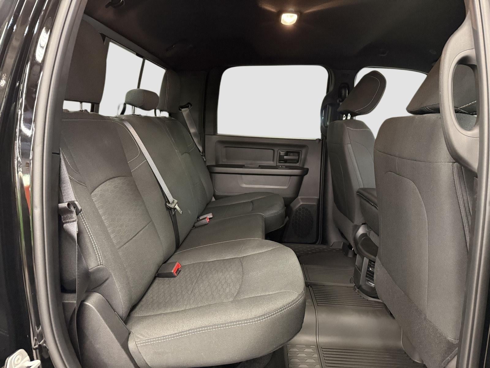 2026 RAM 2500 Tradesman Crew Cab 4x4 6'4' Box