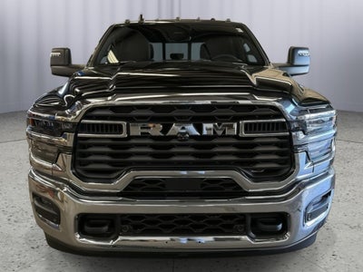 2026 RAM 2500 Tradesman Crew Cab 4x4 6'4' Box