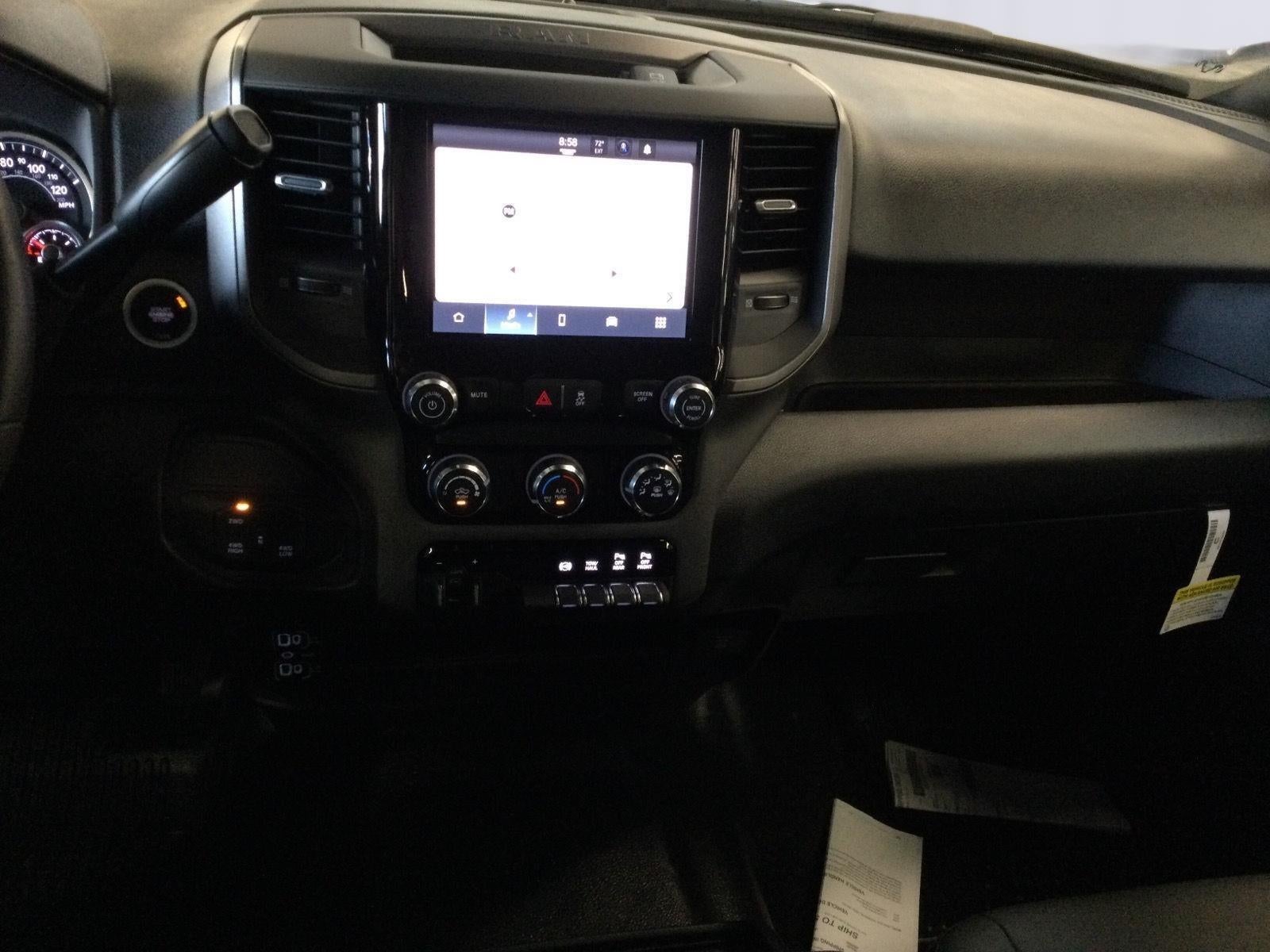 2026 RAM 2500 Tradesman Crew Cab 4x4 6'4' Box