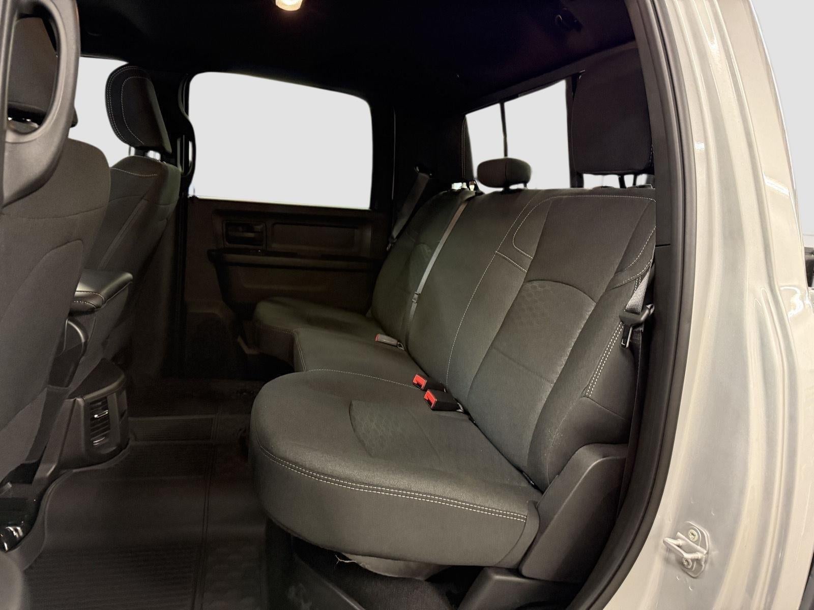 2026 RAM 2500 Tradesman Crew Cab 4x4 6'4' Box