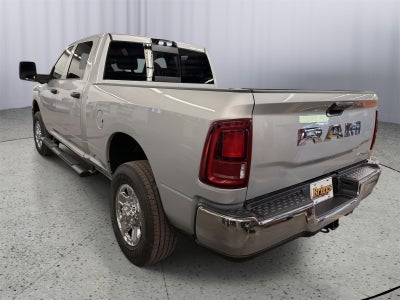 2026 RAM 2500 Tradesman Crew Cab 4x4 6'4' Box
