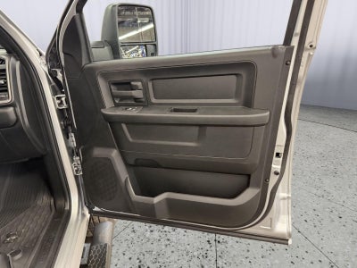 2026 RAM 2500 Tradesman Crew Cab 4x4 6'4' Box