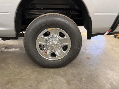 2026 RAM 2500 Tradesman Crew Cab 4x4 6'4' Box
