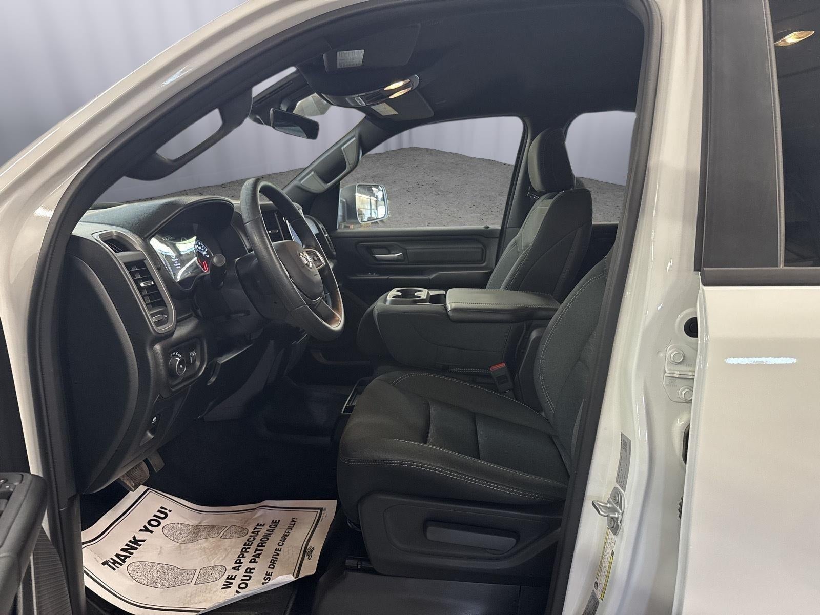 2026 RAM 1500 Tradesman Crew Cab 4x4 5'7' Box