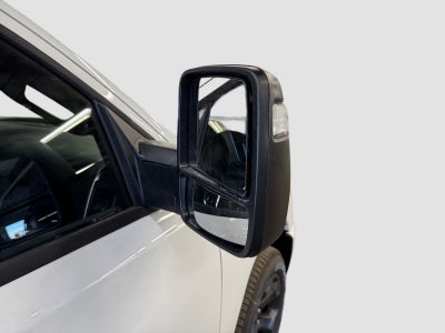2026 RAM 1500 Express Crew Cab 4x4 5'7' Box