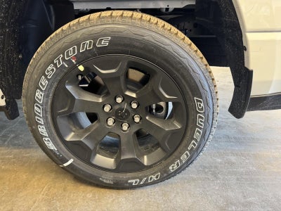 2026 RAM 1500 Express Crew Cab 4x4 5'7' Box