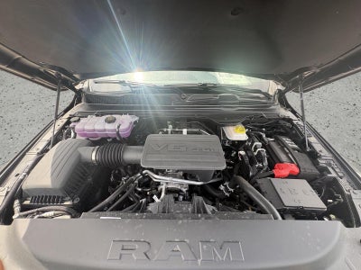 2026 RAM 1500 Tradesman Crew Cab 4x4 5'7' Box