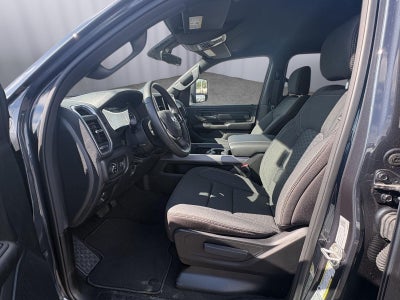 2026 RAM 1500 Express Crew Cab 4x4 5'7' Box