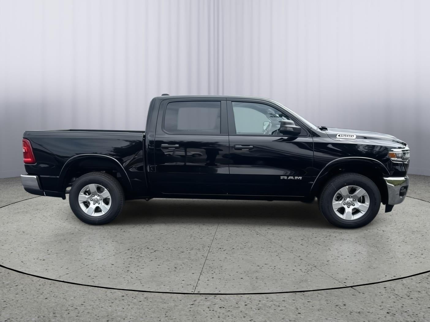 2026 RAM 1500 Big Horn Crew Cab 4x4 5'7' Box