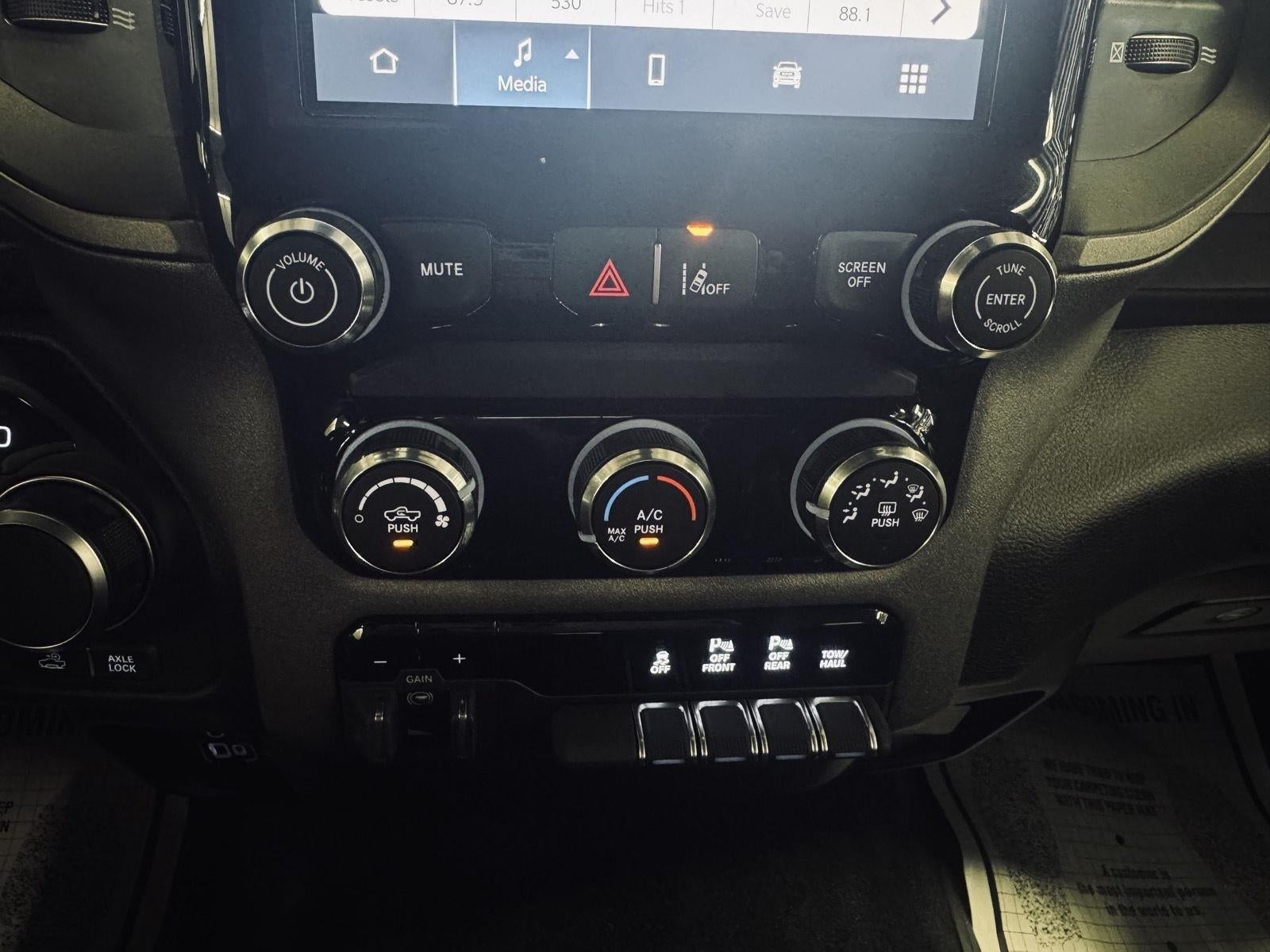 2026 RAM 1500 Warlock Crew Cab 4x4 5'7' Box