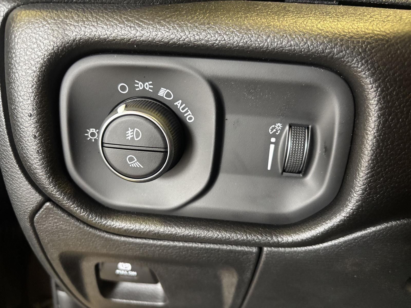 2026 RAM 1500 Warlock
