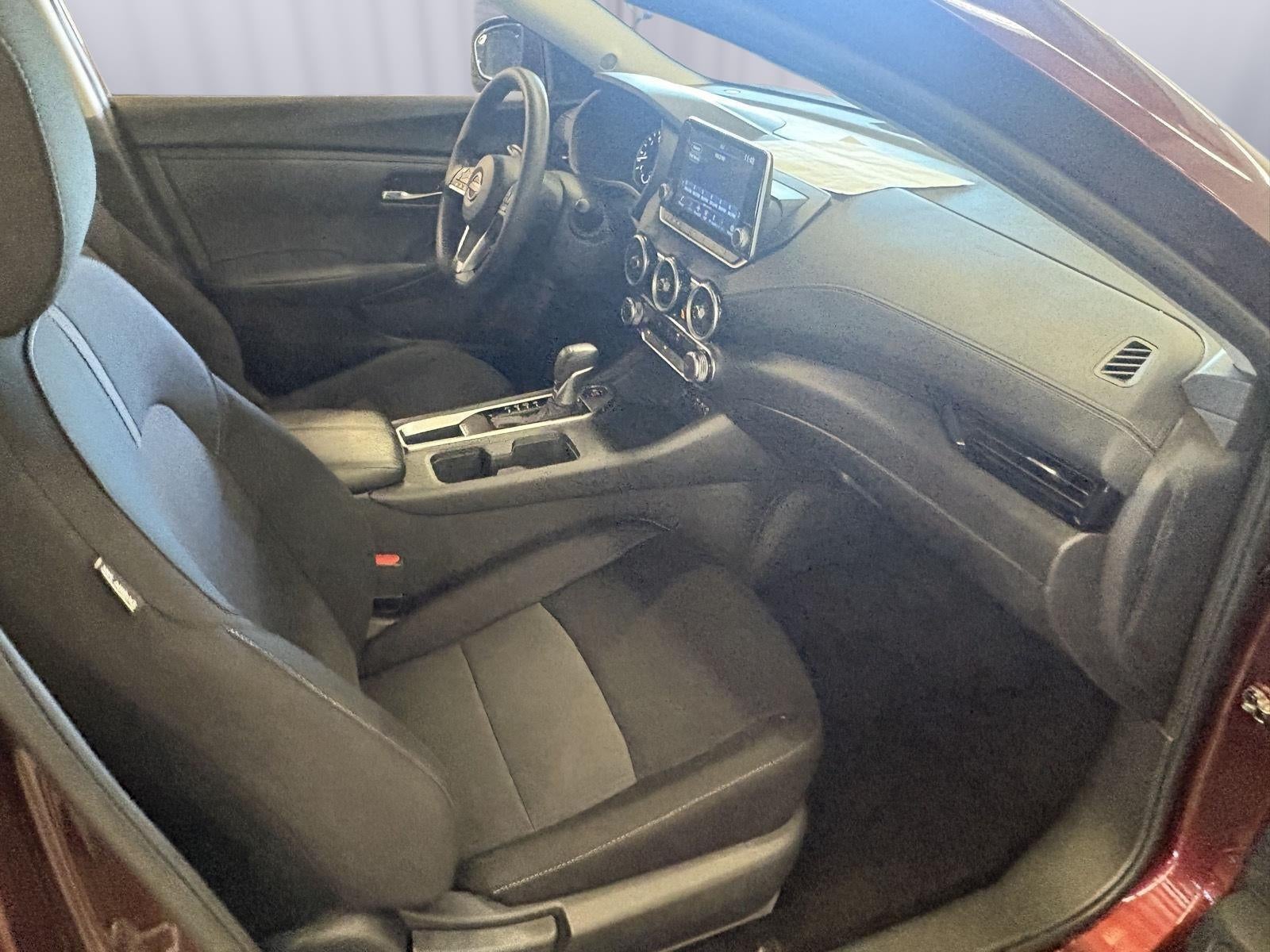 2024 Nissan Sentra SV Xtronic CVT