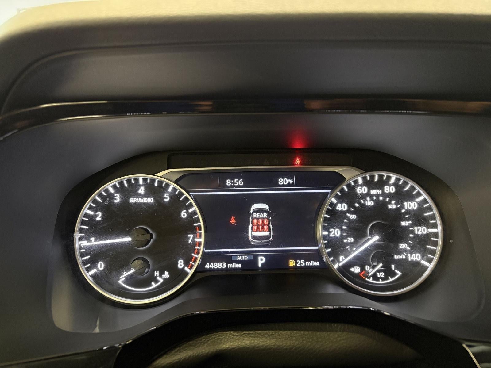 2024 Nissan Pathfinder SL
