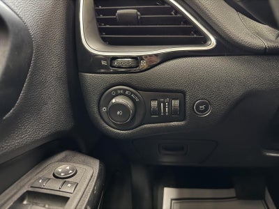 2023 Jeep Cherokee Altitude Lux 4x4