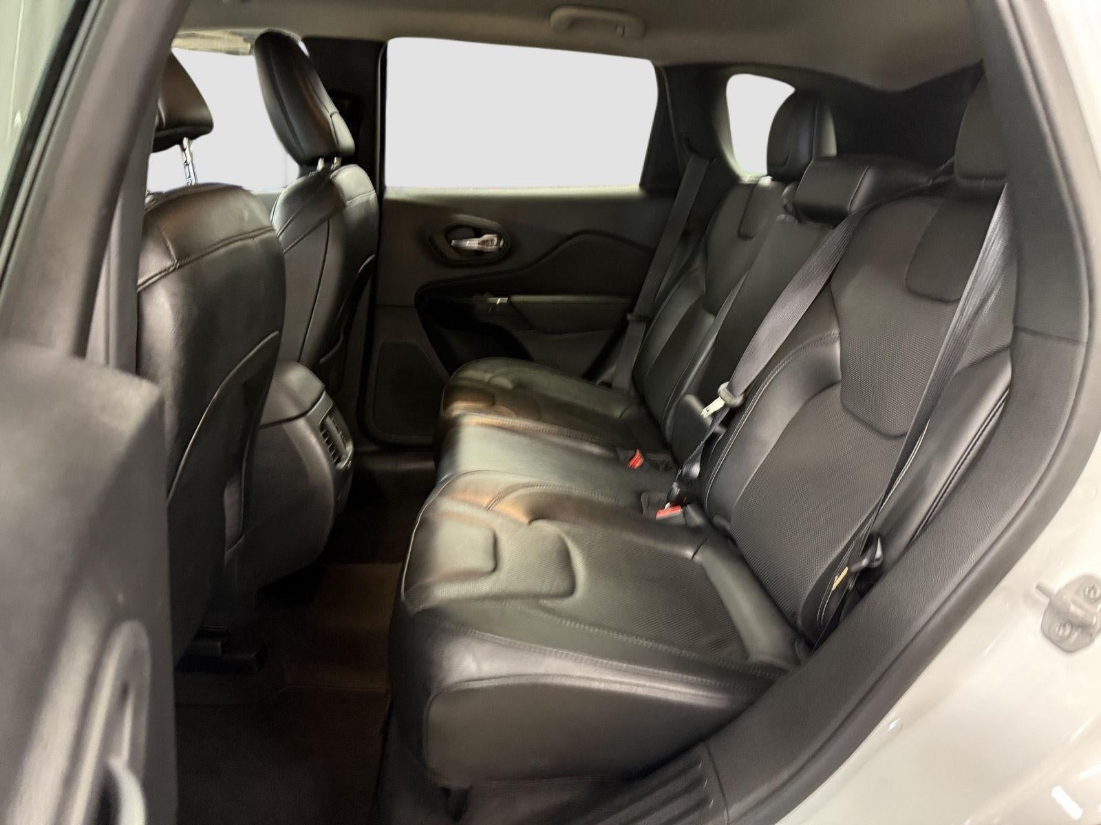 2023 Jeep Cherokee Altitude Lux 4x4