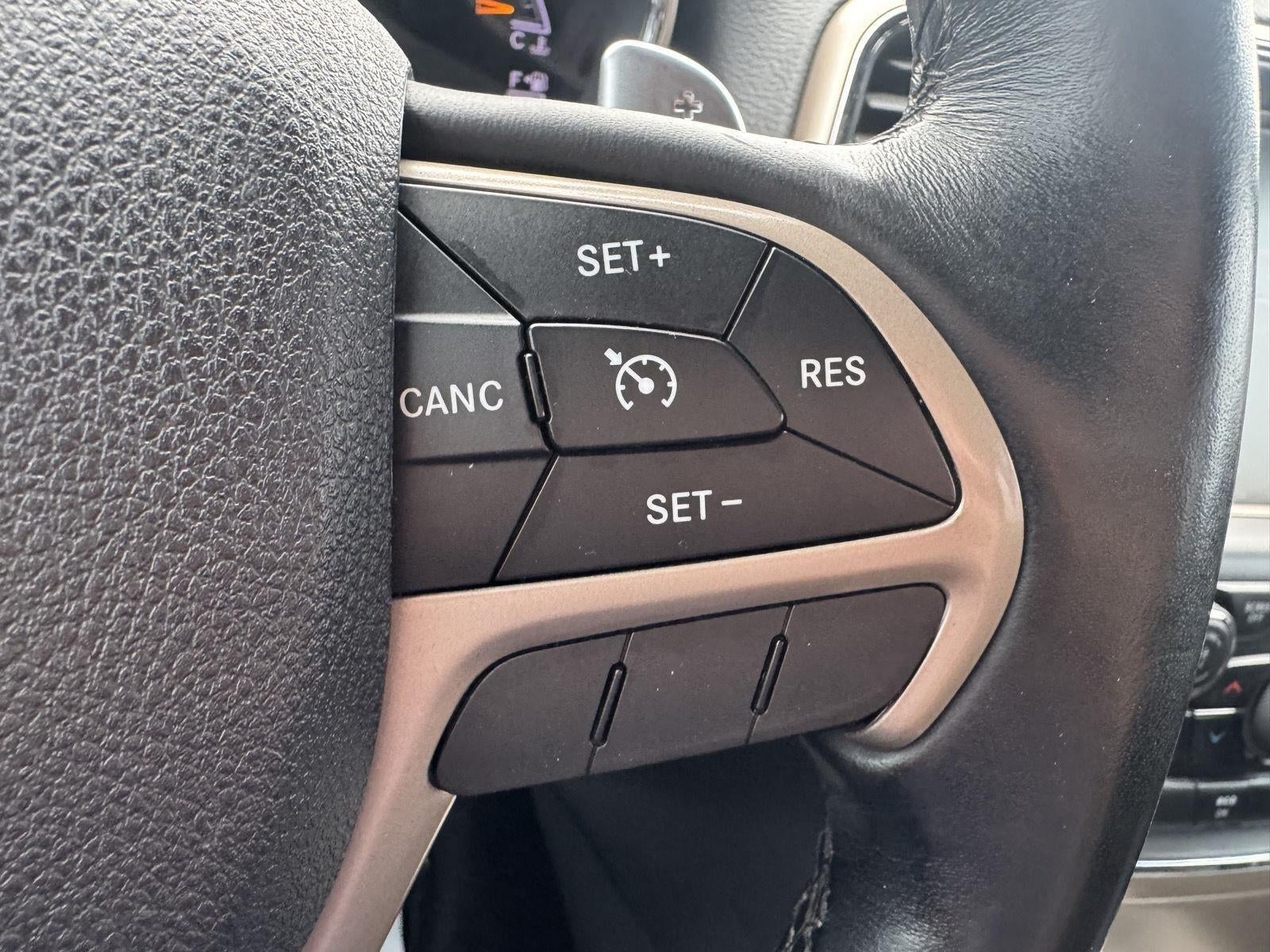 2015 Jeep Grand Cherokee Laredo