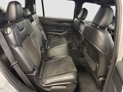 2024 Jeep Grand Cherokee L Altitude 4x4