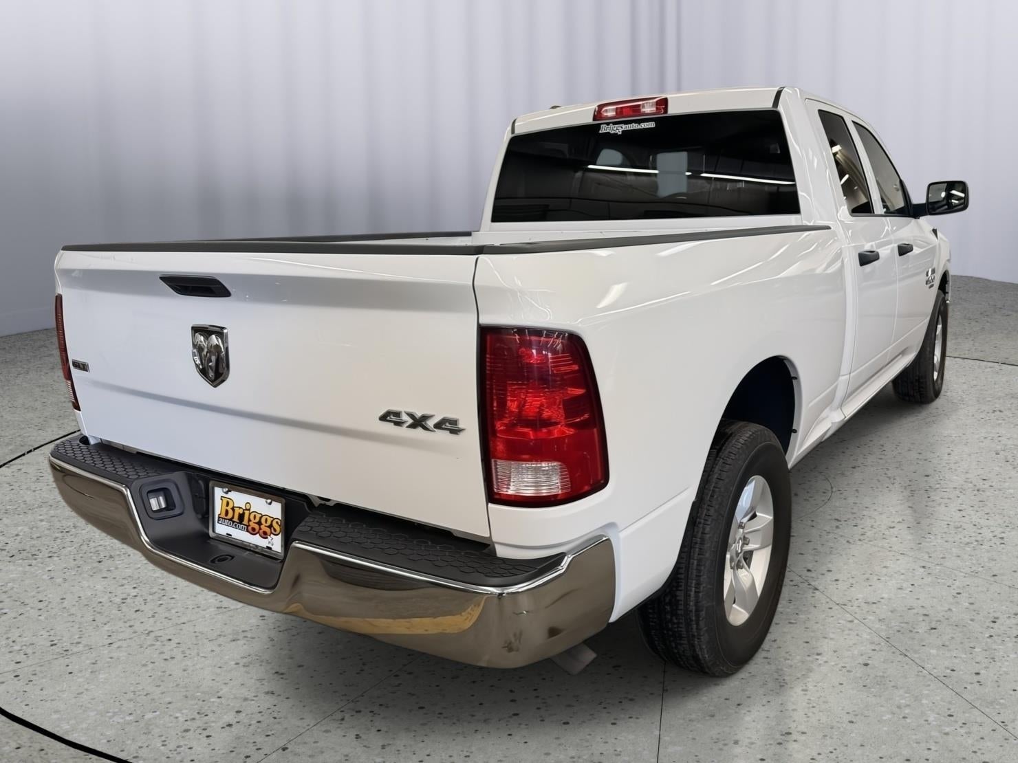 2024 RAM 1500 Classic SLT