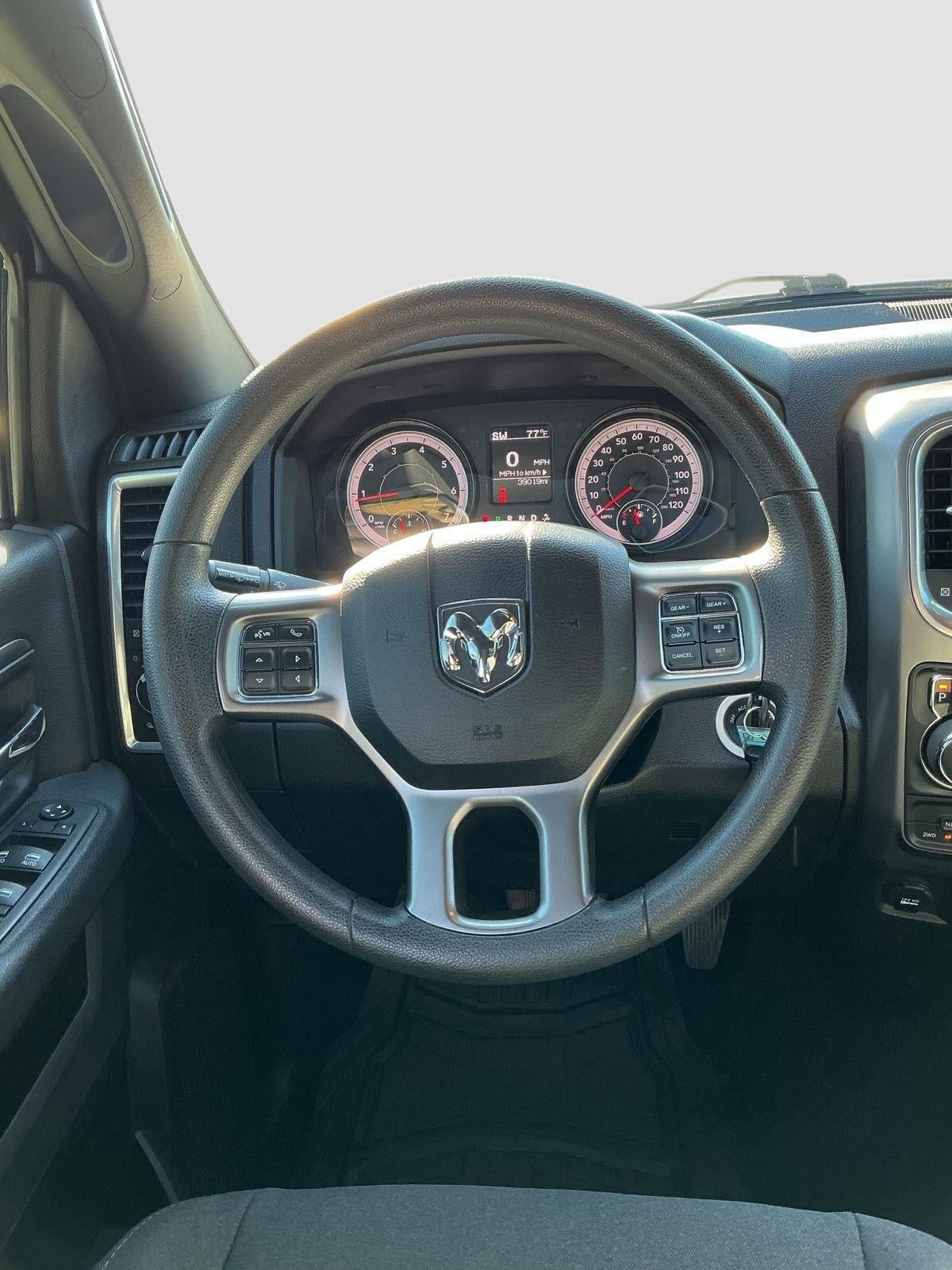2024 RAM 1500 Classic Warlock Crew Cab 4x4 5'7' Box