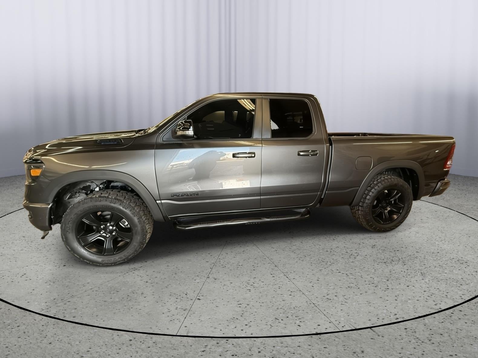 2022 RAM 1500 Big Horn Quad Cab 4x4 6'4' Box
