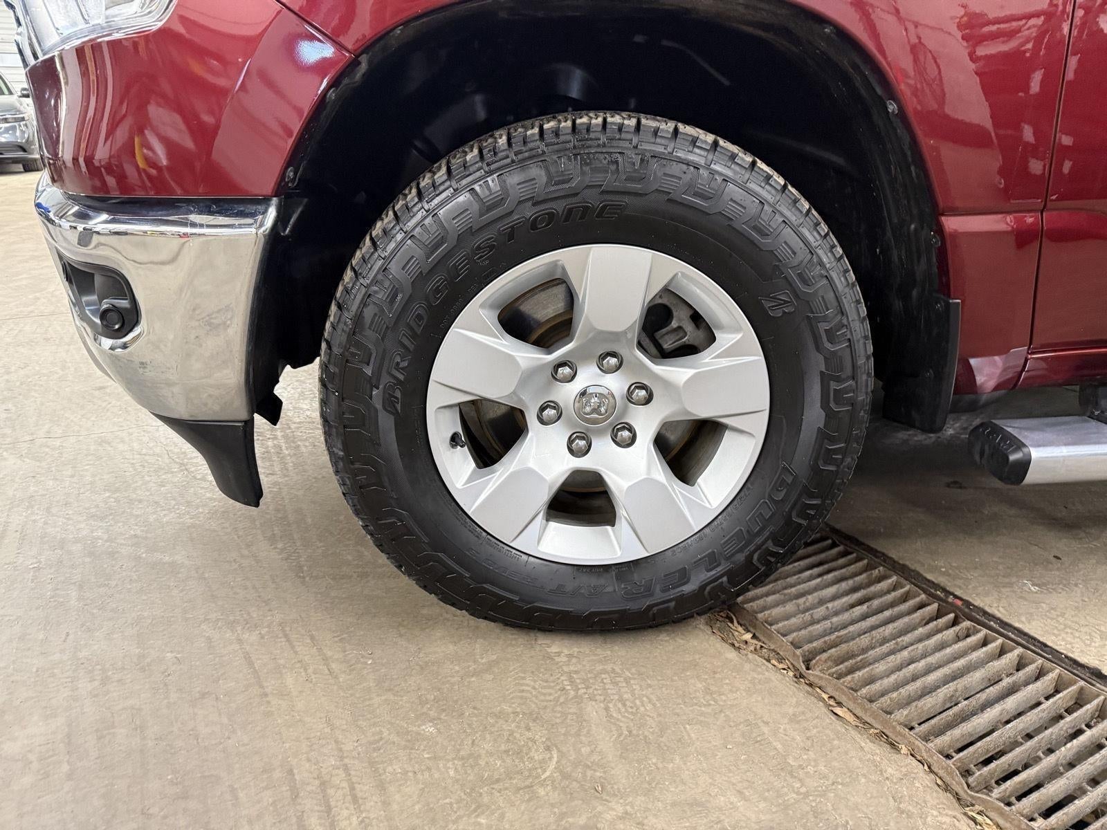 2023 RAM 1500 Big Horn Crew Cab 4x4 5'7' Box