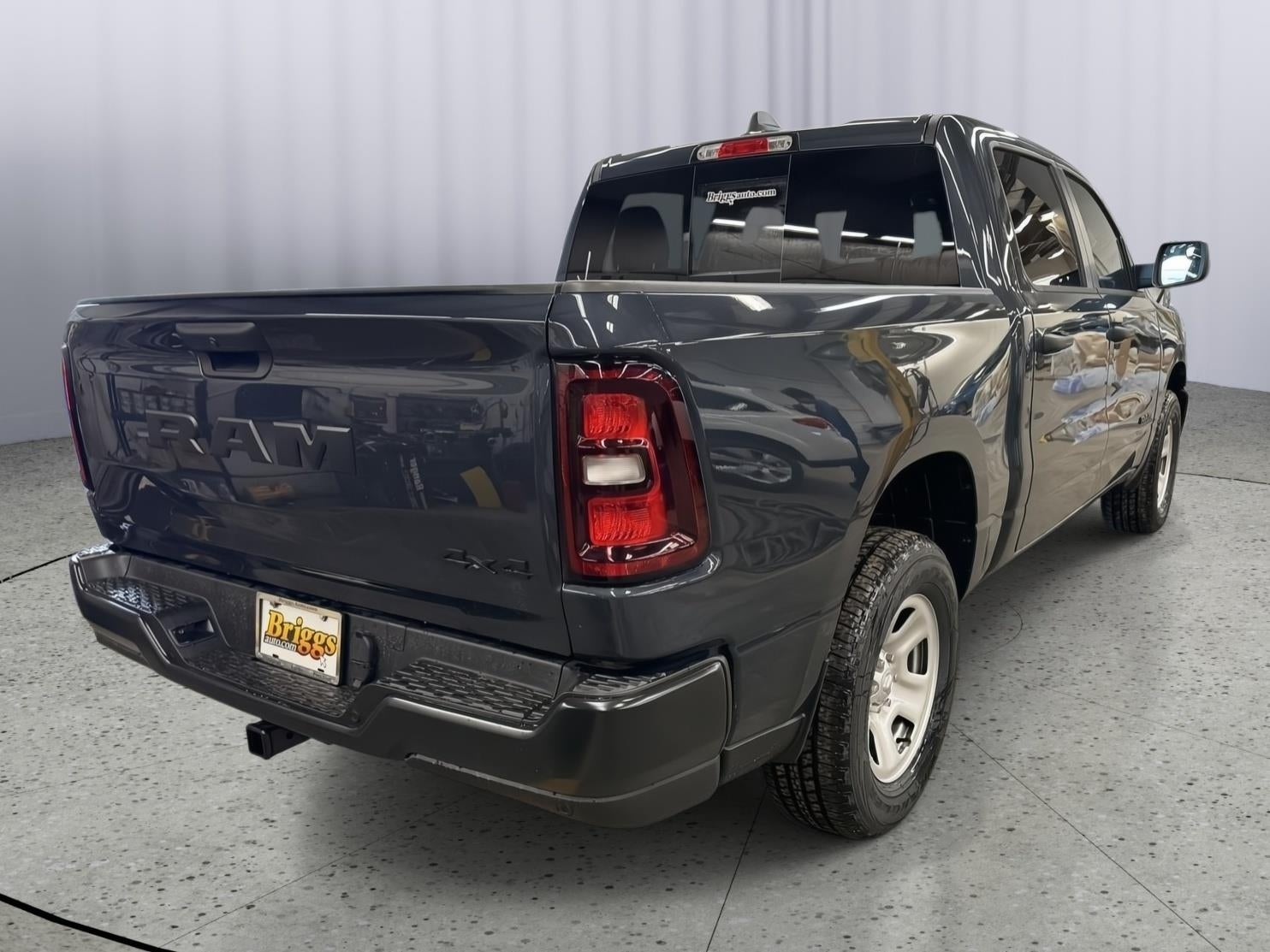 2026 RAM Ram 1500 RAM 1500 TRADESMAN CREW CAB 4X4 5'7' BOX