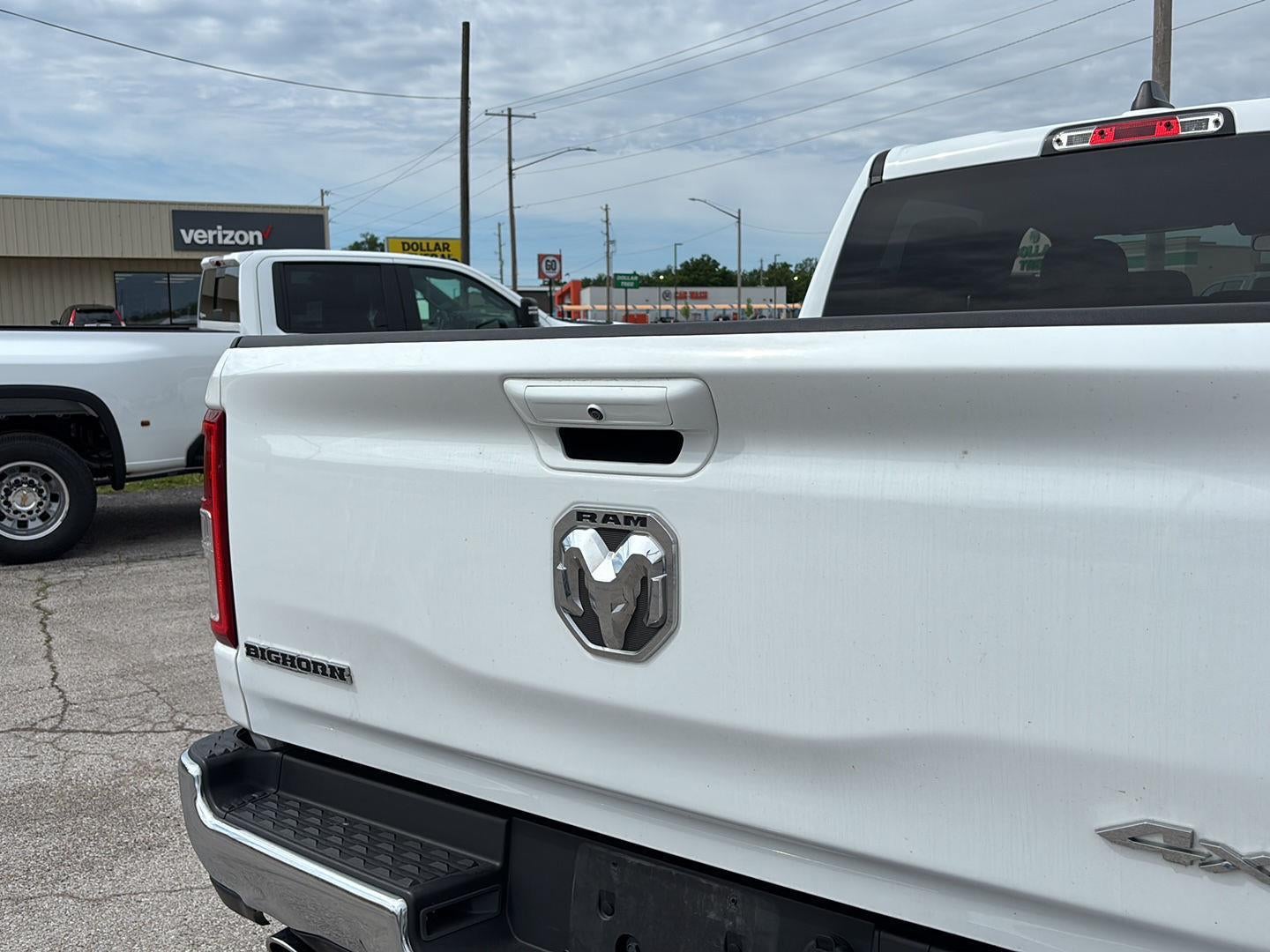 2022 RAM 1500 Big Horn Crew Cab 4x4 5'7' Box