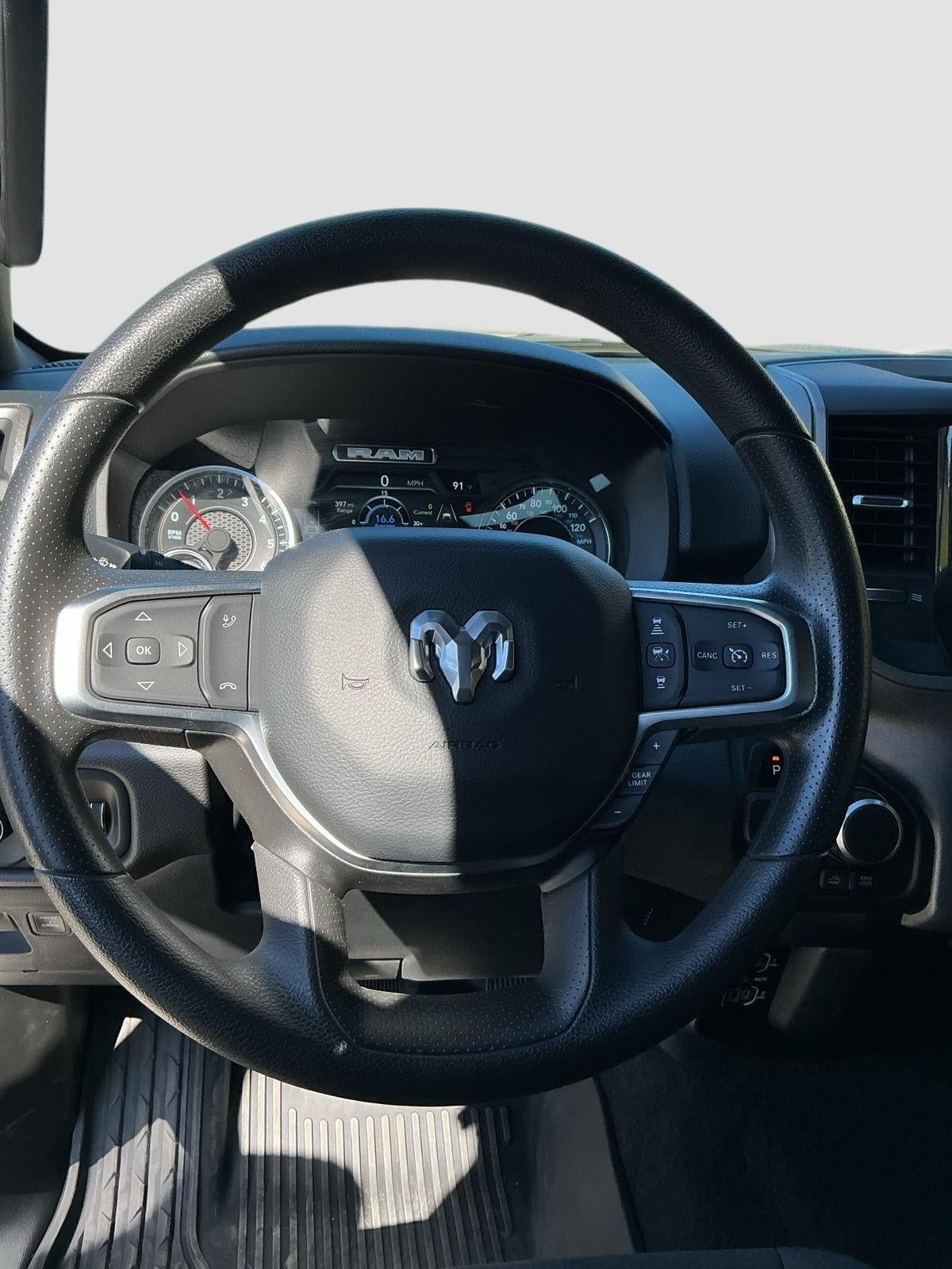 2025 RAM 1500 Warlock Crew Cab 4x4 5'7' Box