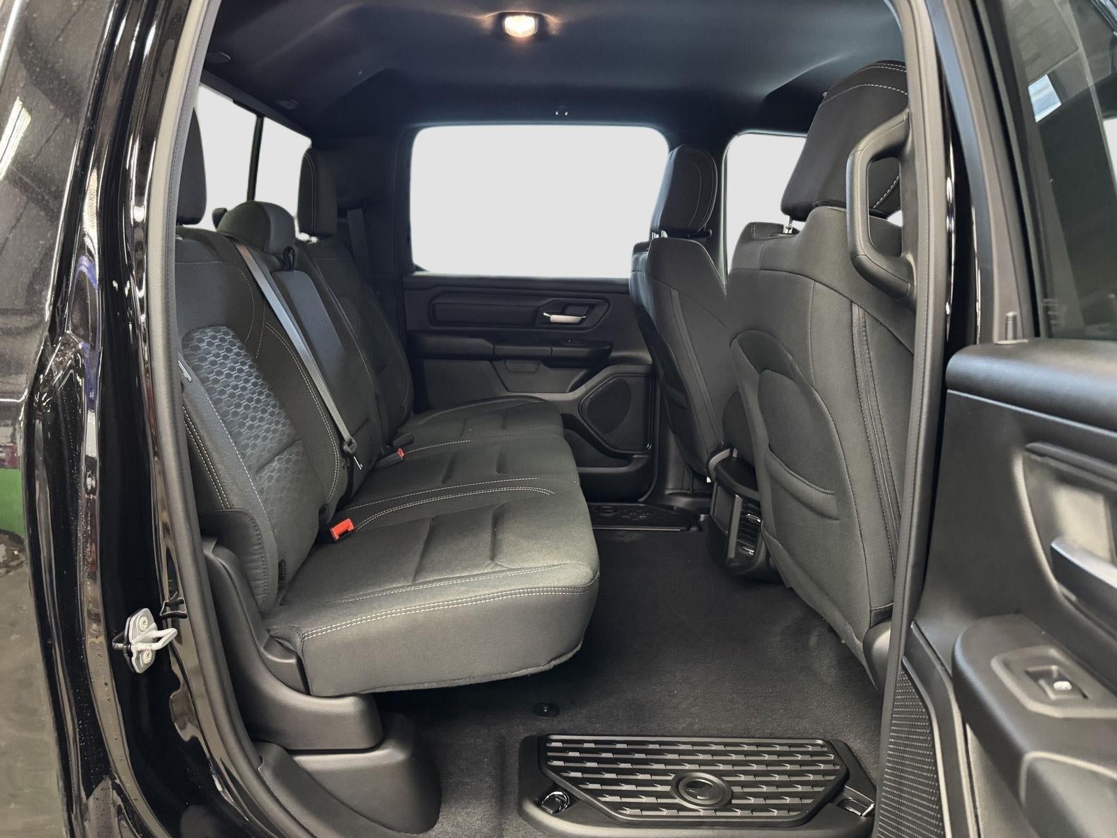 2026 RAM Ram 1500 RAM 1500 WARLOCK CREW CAB 4X4 5'7' BOX