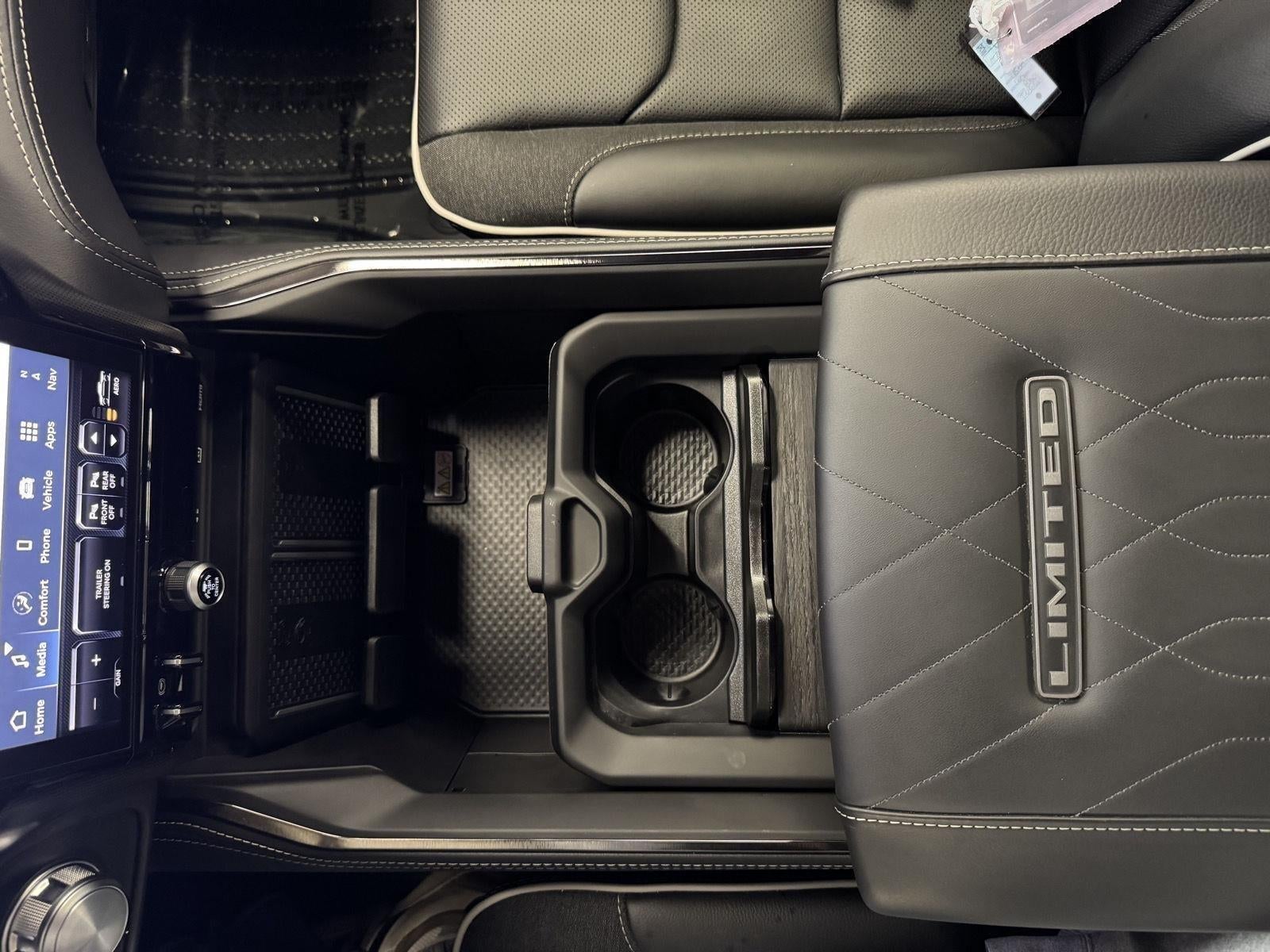 2026 RAM Ram 1500 RAM 1500 LIMITED CREW CAB 4X4 5'7' BOX