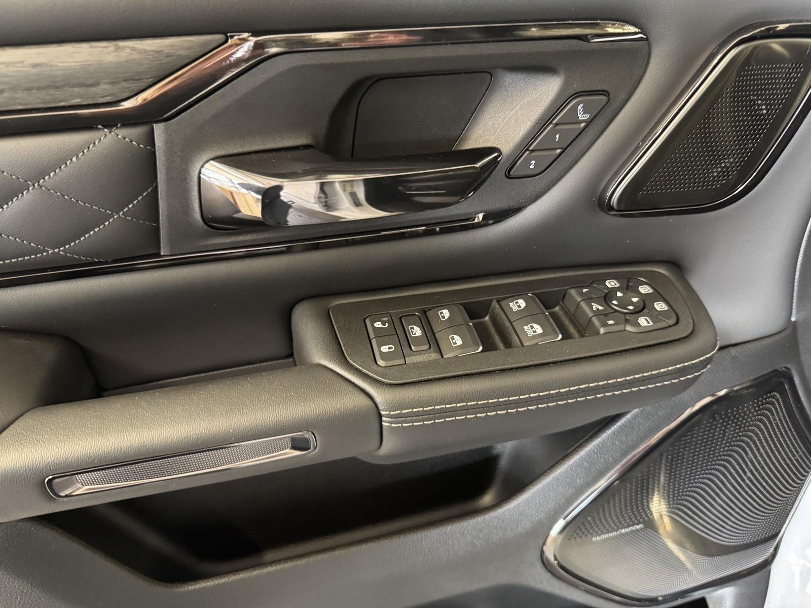 2026 RAM Ram 1500 RAM 1500 LIMITED CREW CAB 4X4 5'7' BOX