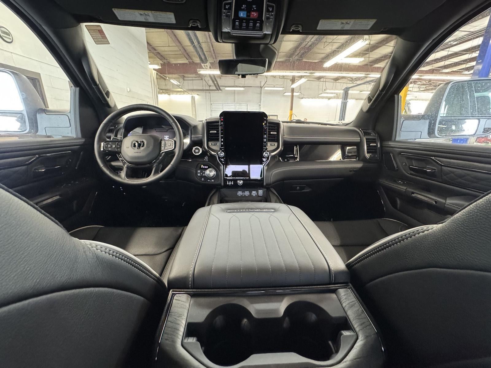 2026 RAM Ram 1500 RAM 1500 LIMITED CREW CAB 4X4 5'7' BOX