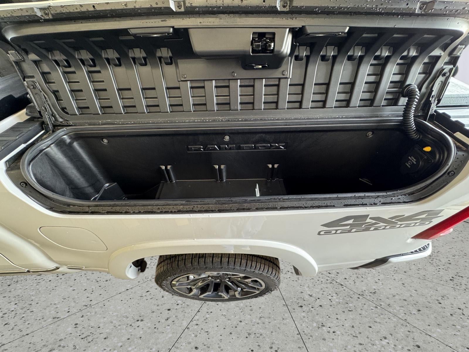 2026 RAM Ram 1500 RAM 1500 LIMITED CREW CAB 4X4 5'7' BOX