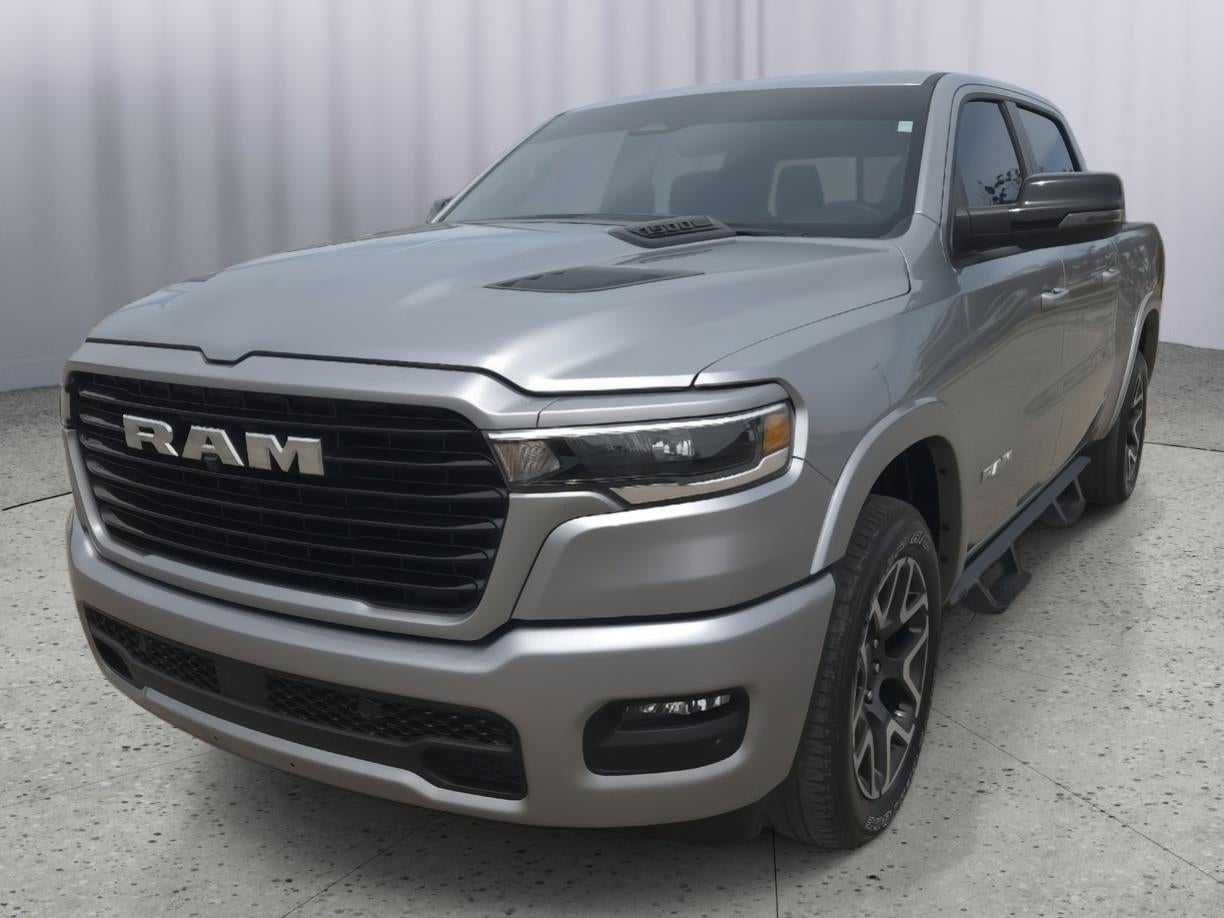 2025 RAM 1500 Laramie Crew Cab 4x4 5'7' Box