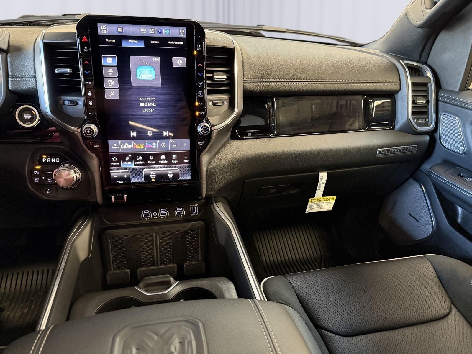 2026 RAM Ram 1500 RAM 1500 LARAMIE CREW CAB 4X4 5'7' BOX