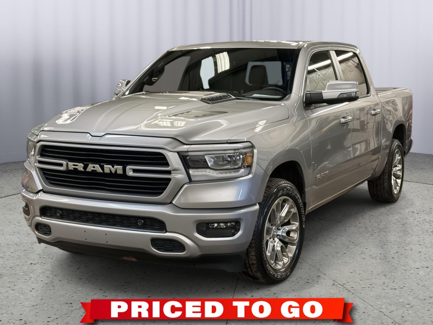 2023 RAM 1500 Laramie Crew Cab 4x4 5'7' Box