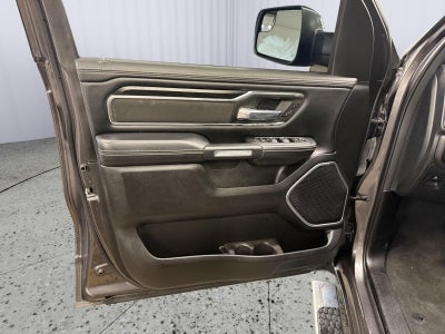 2023 RAM 1500 Laramie Crew Cab 4x4 5'7' Box