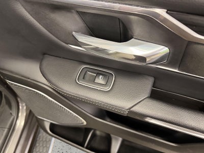 2023 RAM 1500 Laramie Crew Cab 4x4 5'7' Box