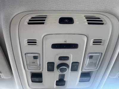 2022 GMC Yukon 4WD Denali