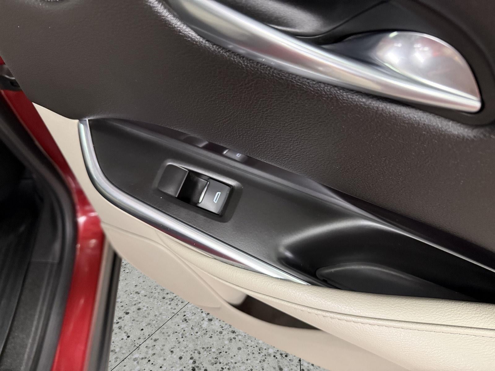 2019 Cadillac XT4 Luxury