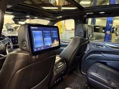 2022 Cadillac Escalade 4WD Sport Platinum