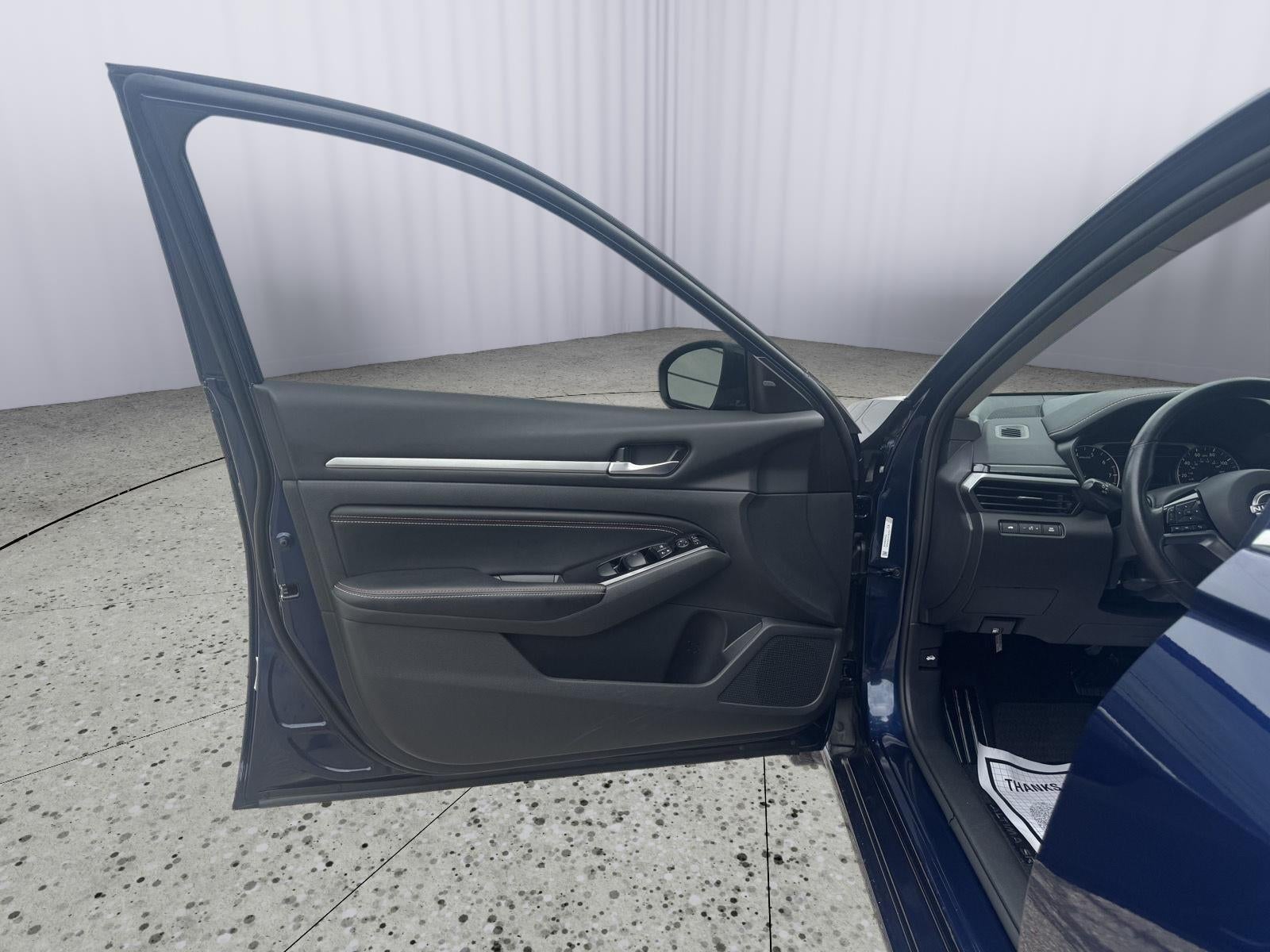 2023 Nissan Altima SR Intelligent AWD