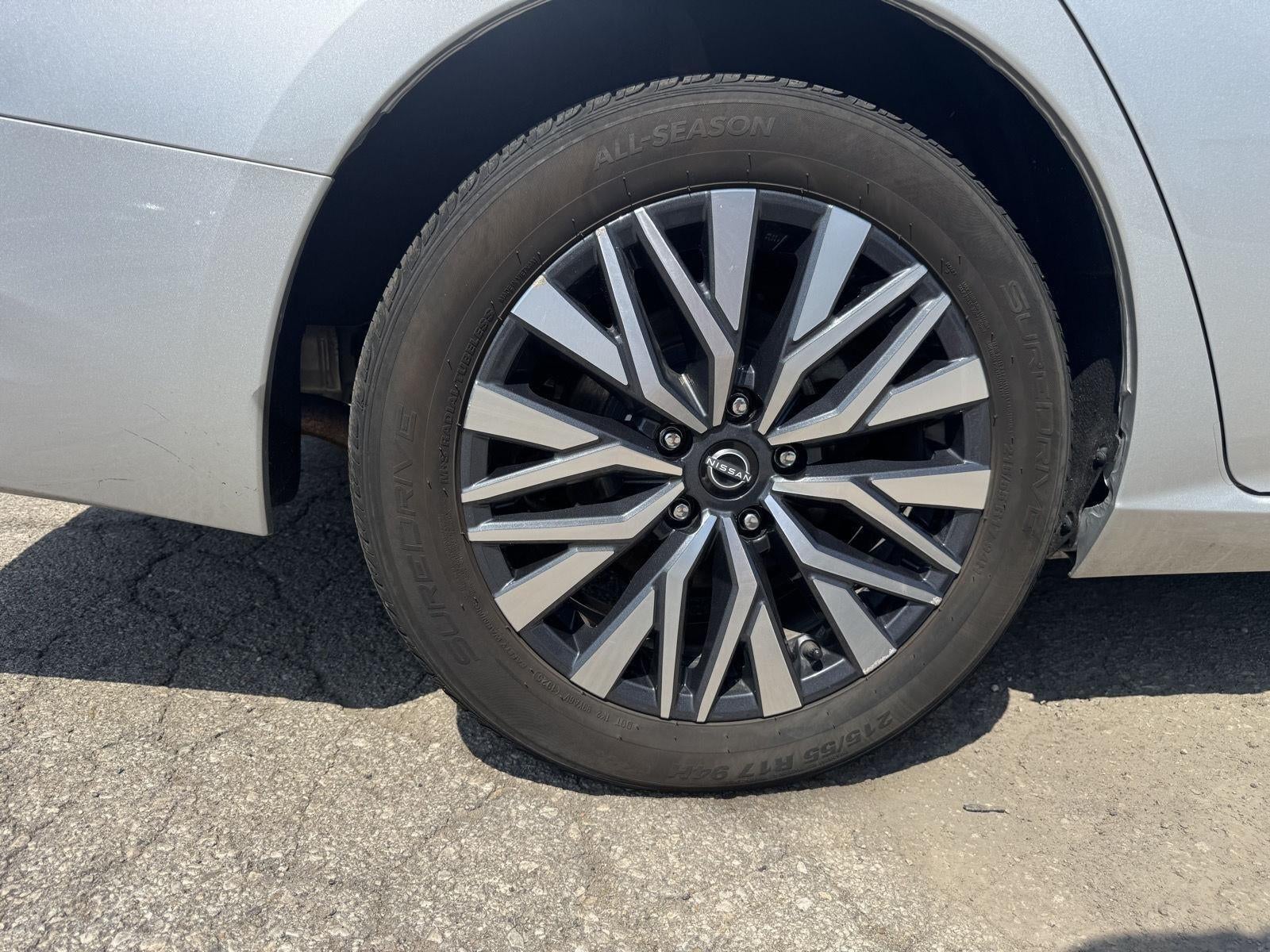 2024 Nissan Altima SV FWD