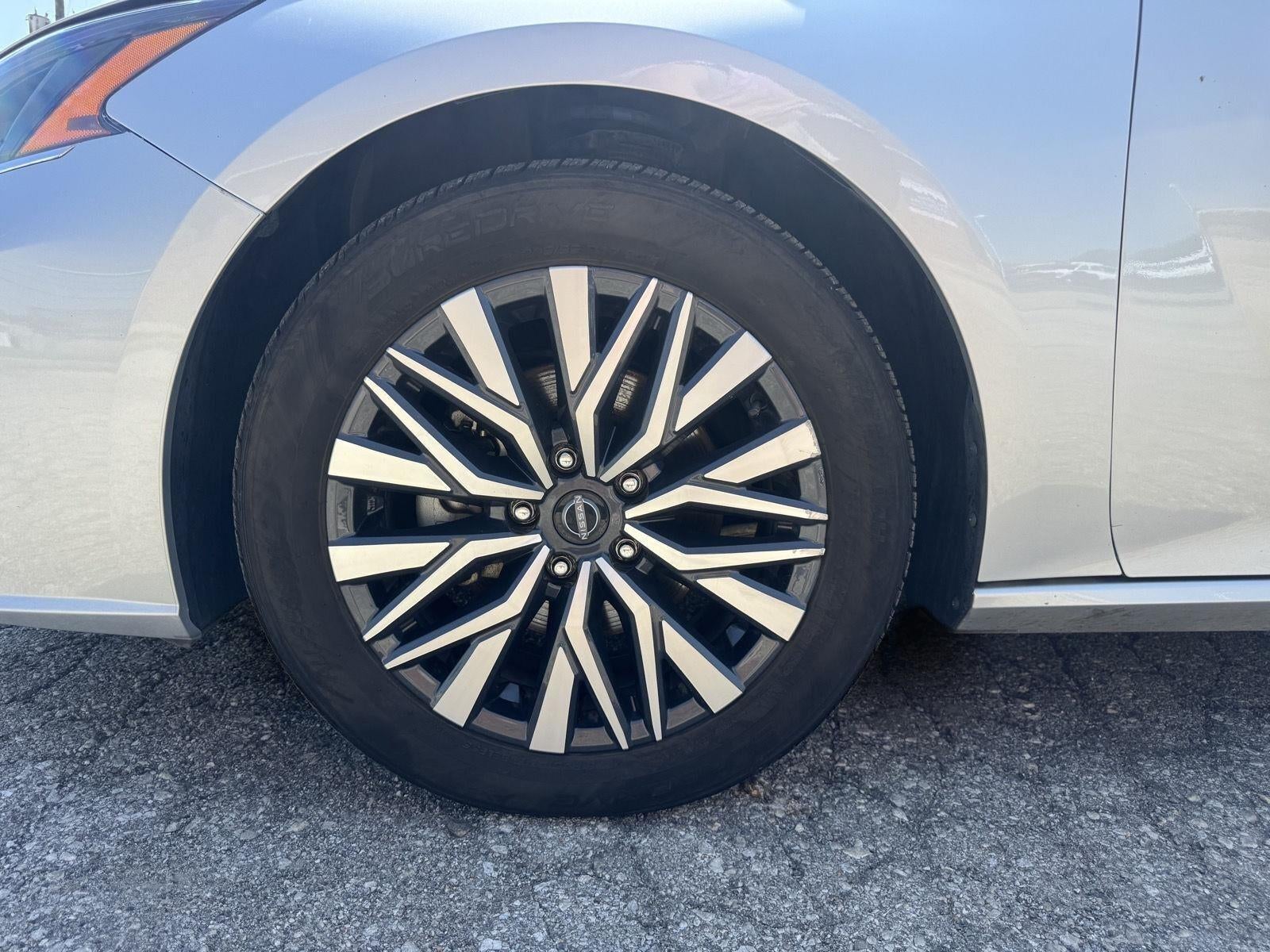 2024 Nissan Altima SV FWD