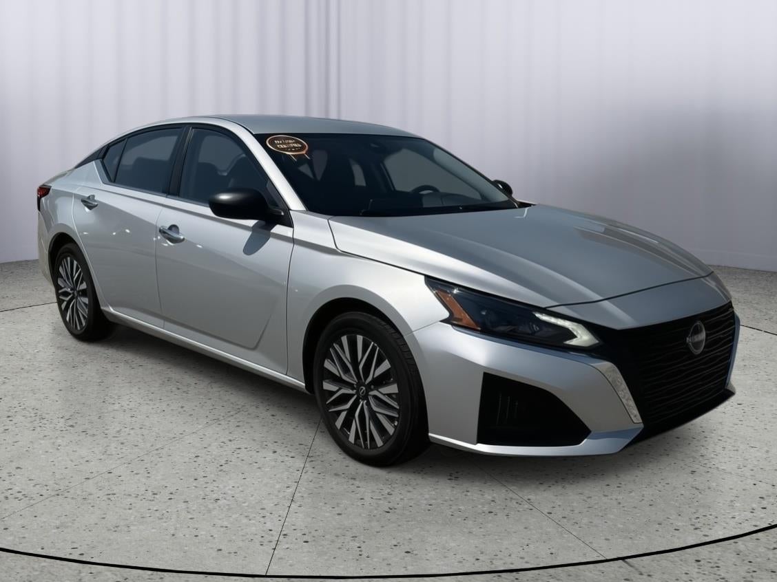 2024 Nissan Altima SV FWD