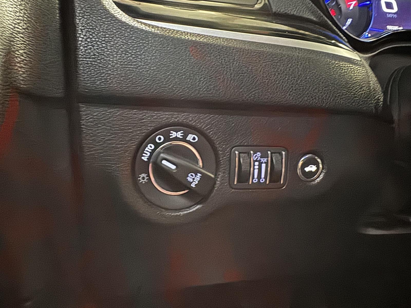 2019 Chrysler 300 300S