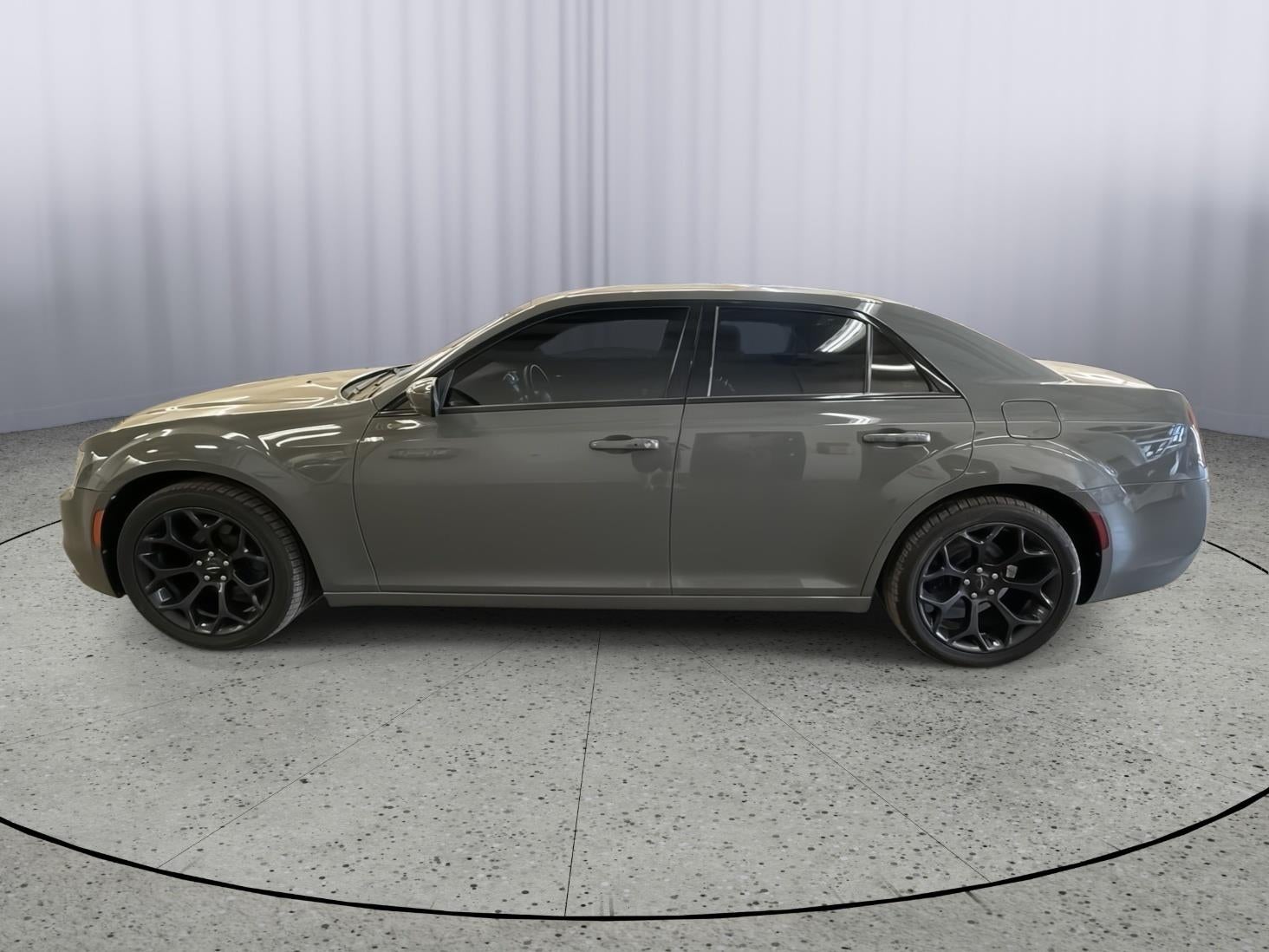 2019 Chrysler 300 300S