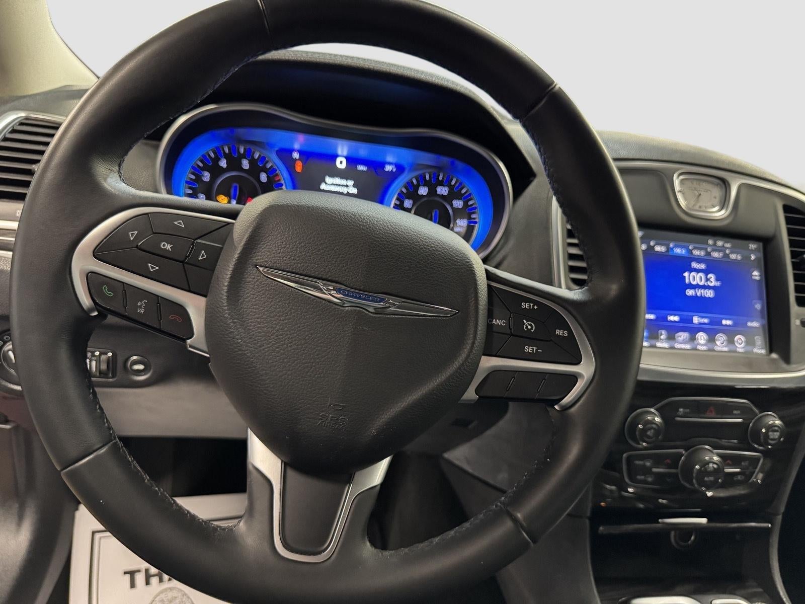 2016 Chrysler 300 Limited