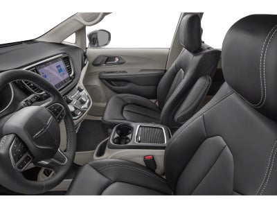 2024 Chrysler Pacifica Hybrid Pinnacle